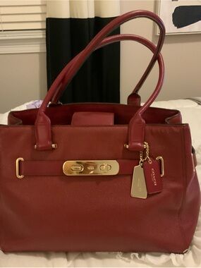 Coach Swagger purse Tote